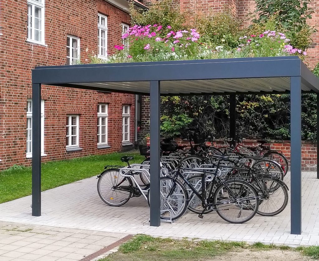 Fahrradunterstand mit Gründach in Lüneburg